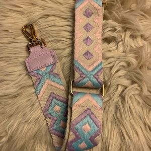 Patterned Strap